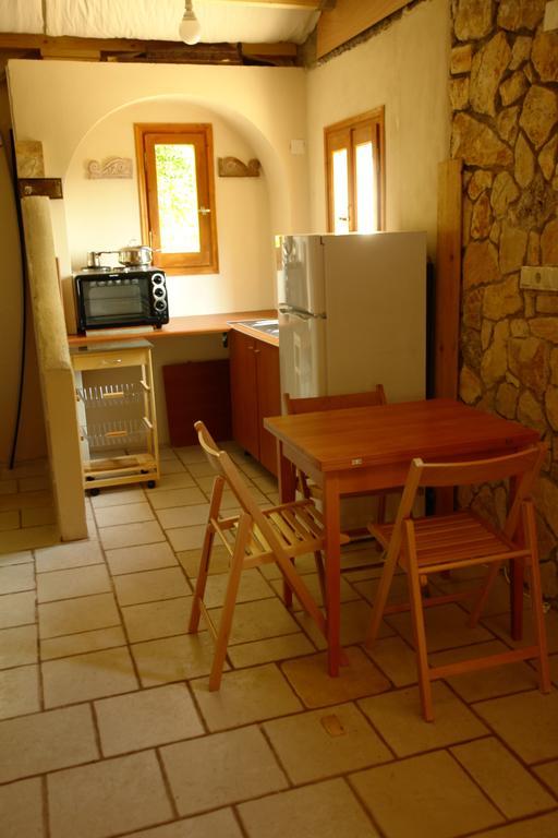 Musician'S Round House & Castello Villa Vatos Room photo